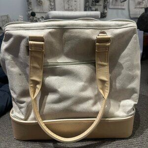 Beis The Mini Weekender In beige